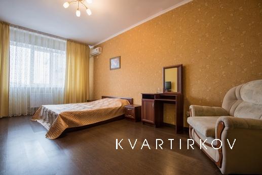 1 bedroom apartment for rent, Krasnodar - apartment by the day