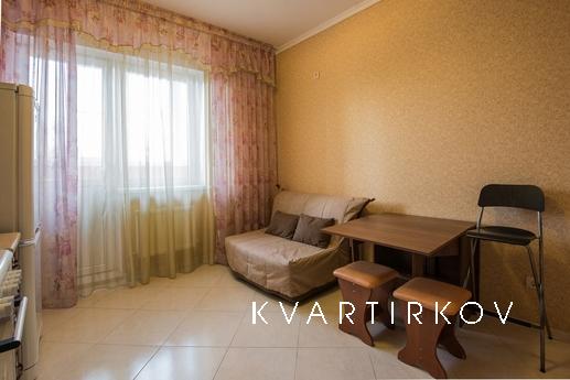 1 bedroom apartment for rent, Krasnodar - apartment by the day
