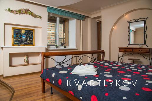 Luxury apartment near the subway in the best area of ​​the c