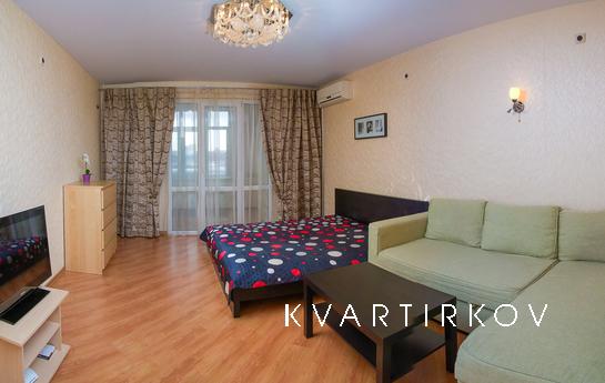 Светлая, уютная, просторная студия укомплектована современно