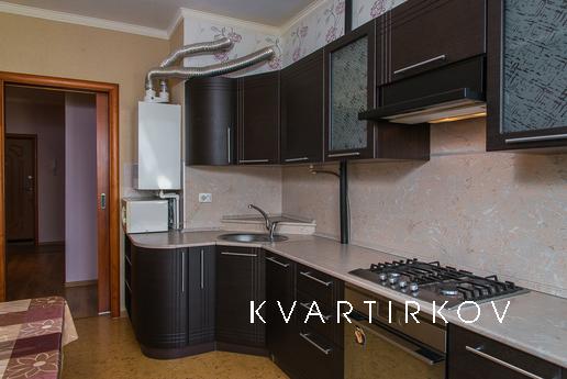 Уютная и комфортная двушка в центре, Казань - квартира посуточно