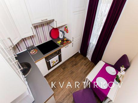 Посуточно Земляной Вал 24/32, Москва - квартира посуточно