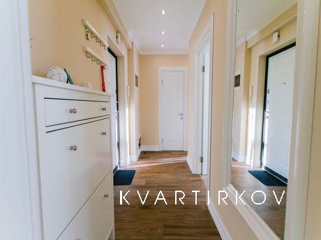 Посуточно Земляной Вал 24/32, Москва - квартира посуточно