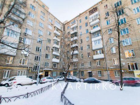 Посуточно Земляной Вал 24/32, Москва - квартира посуточно