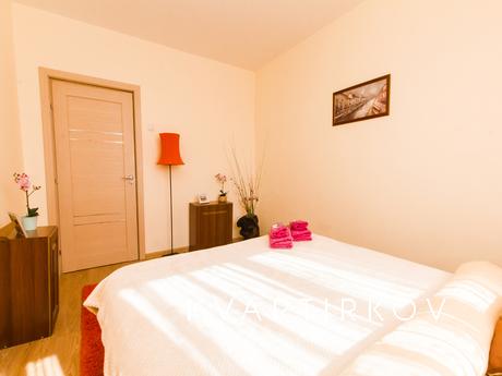 Посуточно Земляной Вал 24/32, Москва - квартира посуточно