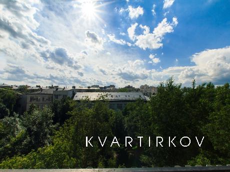 Посуточно Земляной Вал 24/32, Москва - квартира посуточно