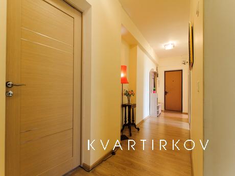 Посуточно Земляной Вал 24/32, Москва - квартира посуточно