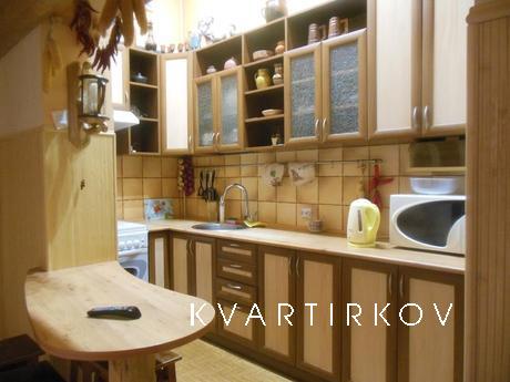 Bunk apartment near the Hotel, Lviv - apartment by the day