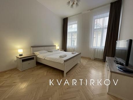 The apartments behind the address Kryva Lipa 3, clean, fresh