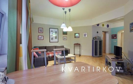 Exclusive apartment in the center, Санкт-Петербург - квартира подобово