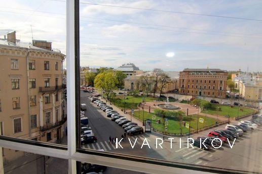 Exclusive species apartment, Saint Petersburg - apartment by the day