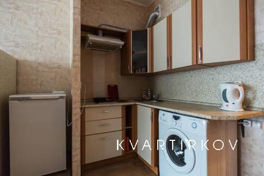 The apartment is in a new building, Санкт-Петербург - квартира подобово