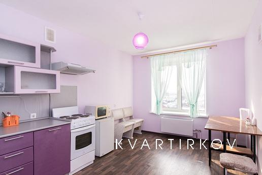 Марьин Дом на Смазчиков, 3, Екатеринбург - квартира посуточно