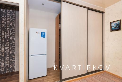 Марьин Дом на Ленина, 10, Екатеринбург - квартира посуточно