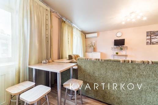 Марьин Дом на Малышева, 7, Екатеринбург - квартира посуточно