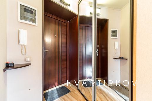 Марьин Дом на Малышева, 7, Екатеринбург - квартира посуточно