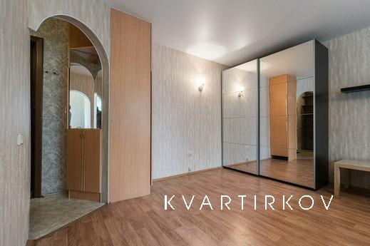 Марьин Дом на Азина ,39, Екатеринбург - квартира посуточно