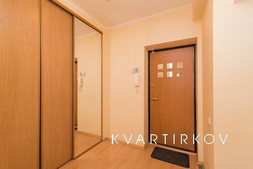 Марьин Дом на Луначарского, 171, Екатеринбург - квартира посуточно