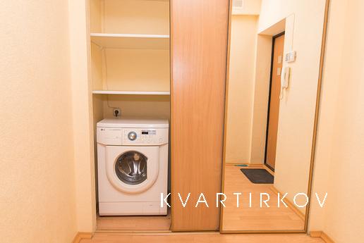 Марьин Дом на Луначарского, 171, Екатеринбург - квартира посуточно