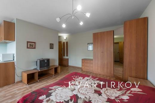 Марьин Дом на Луначарского, 50, Екатеринбург - квартира посуточно