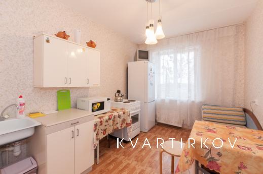 Марьин Дом на Менделеева, 31, Екатеринбург - квартира посуточно