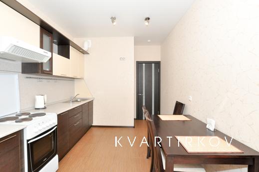 Марьин Дом на Бажова, 68, Екатеринбург - квартира посуточно