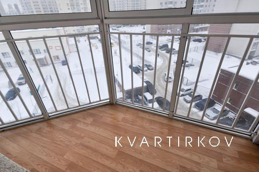 Марьин Дом на Сурикова, 53а, Екатеринбург - квартира посуточно