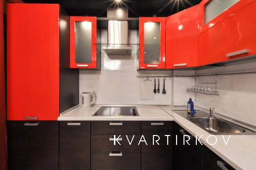 Marin Dom na Souznoy, 2, Єкатеринбург - квартира подобово