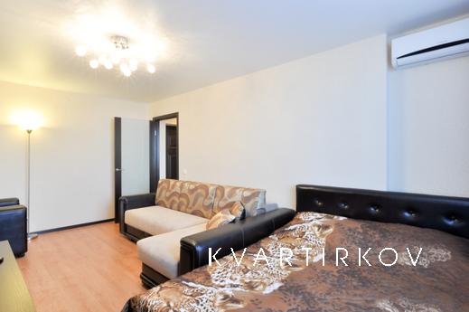 Marin Dom na Schorsa 103, Єкатеринбург - квартира подобово