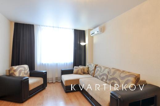 Марьин Дом на Щорса, 103, Екатеринбург - квартира посуточно