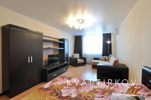 Марьин Дом на Щорса, 103, Екатеринбург - квартира посуточно