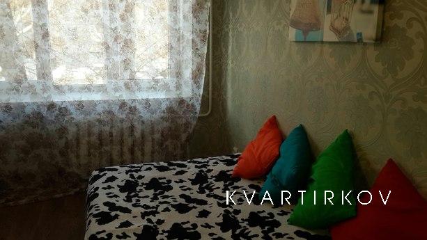 небольшая евровая квартира со всем необходимым для проживани