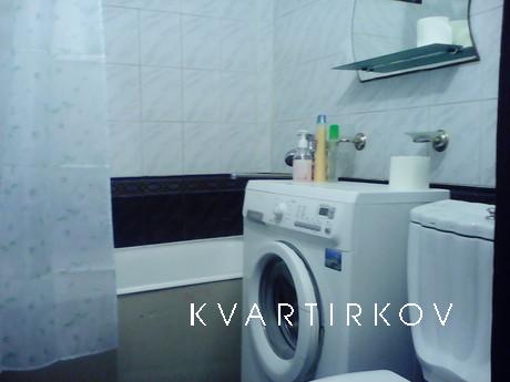 Excellent 1 bedroom apartment, Krasnodar - apartment by the day