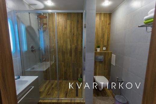 Посуточно ул. 50 лет Октября 57аК1, №104, Тюмень - квартира посуточно