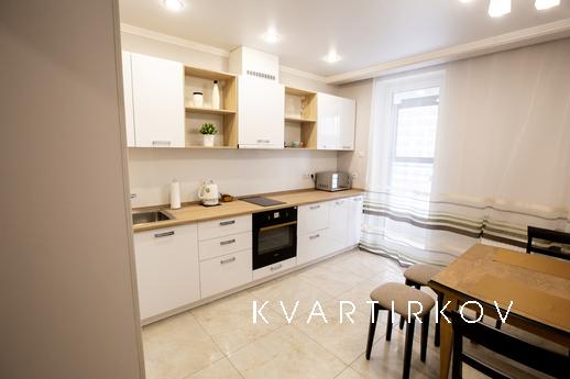 Посуточно 50 лет Октября 57к1 № 026, Тюмень - квартира посуточно