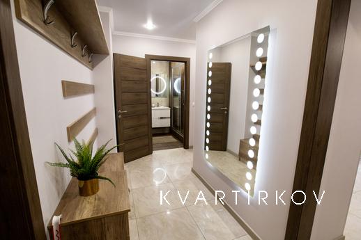 Посуточно 50 лет Октября 57к1 № 026, Тюмень - квартира посуточно