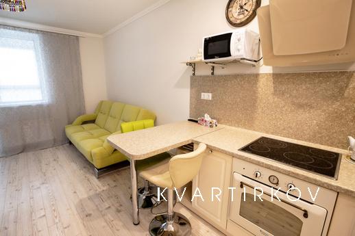 Посуточно 50 лет Октября, 57а, №063, Тюмень - квартира посуточно