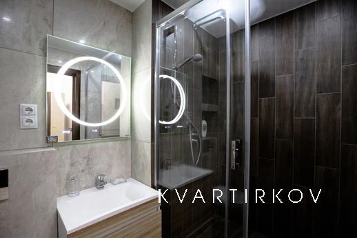 Посуточно 50 лет Октября, 57а, №063, Тюмень - квартира посуточно