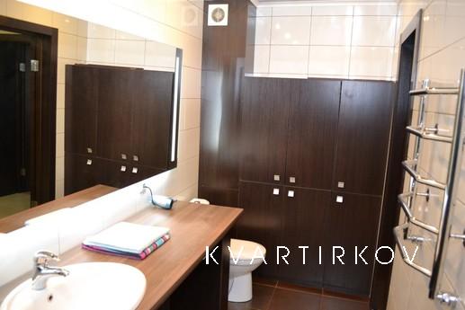 2-х комн ЛЮКС рядом с Аквапарком Ривьера, Казань - квартира посуточно