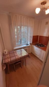 Apartment for rent, Zaporizhzhia - apartment by the day