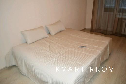 сдам квартиру на красной линии, Уфа - квартира посуточно