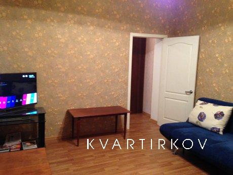 2-bedroom apartment at the Colonnade, Кисловодськ - квартира подобово