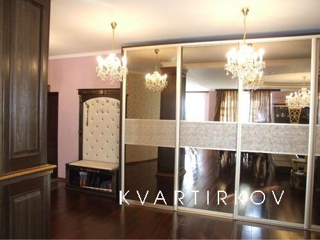 New apartment near the center, Іжевськ - квартира подобово