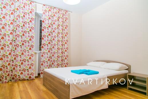 В шаговой доступности Аквапарк Ривьера, ледовый дворец ТАТНЕ