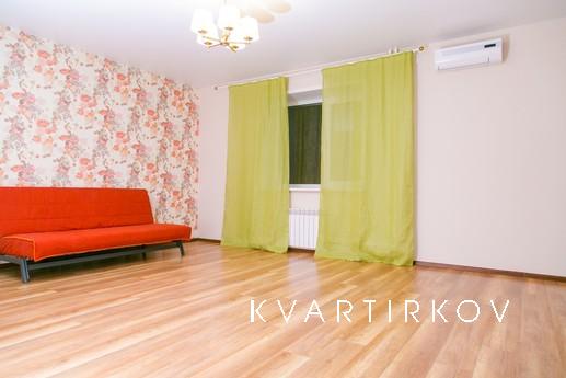 Чистая, уютная  двухкомнатная квартира, Казань - квартира посуточно