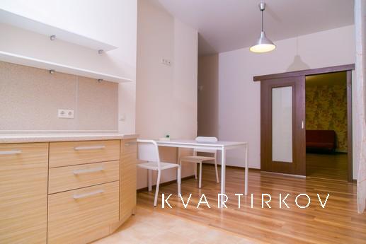 Чистая, уютная  двухкомнатная квартира, Казань - квартира посуточно