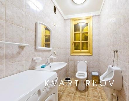 4-комнатная квартира в центре Казани, Казань - квартира посуточно