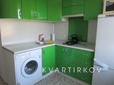 1 комнатная квартира на Ленина, Ростов-на-Дону - квартира посуточно