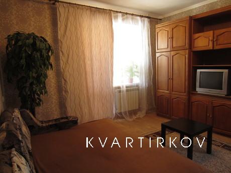 Квартира ПОСУТОЧНО М.Нагибина, Ростов-на-Дону - квартира посуточно