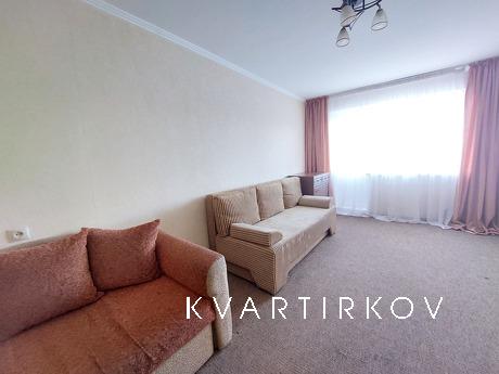 Квартира посуточно возле ДС им. Ромазана, Магнитогорск - квартира посуточно